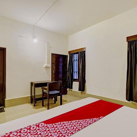 Super Hotel O Ceasar Palace Annex Thodupuzha Eksteriør billede
