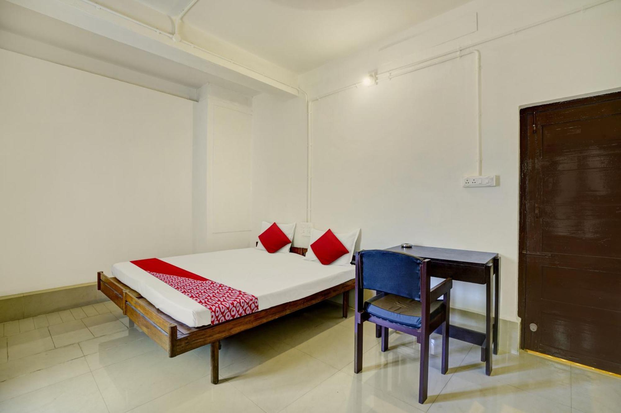 Super Hotel O Ceasar Palace Annex Thodupuzha Eksteriør billede