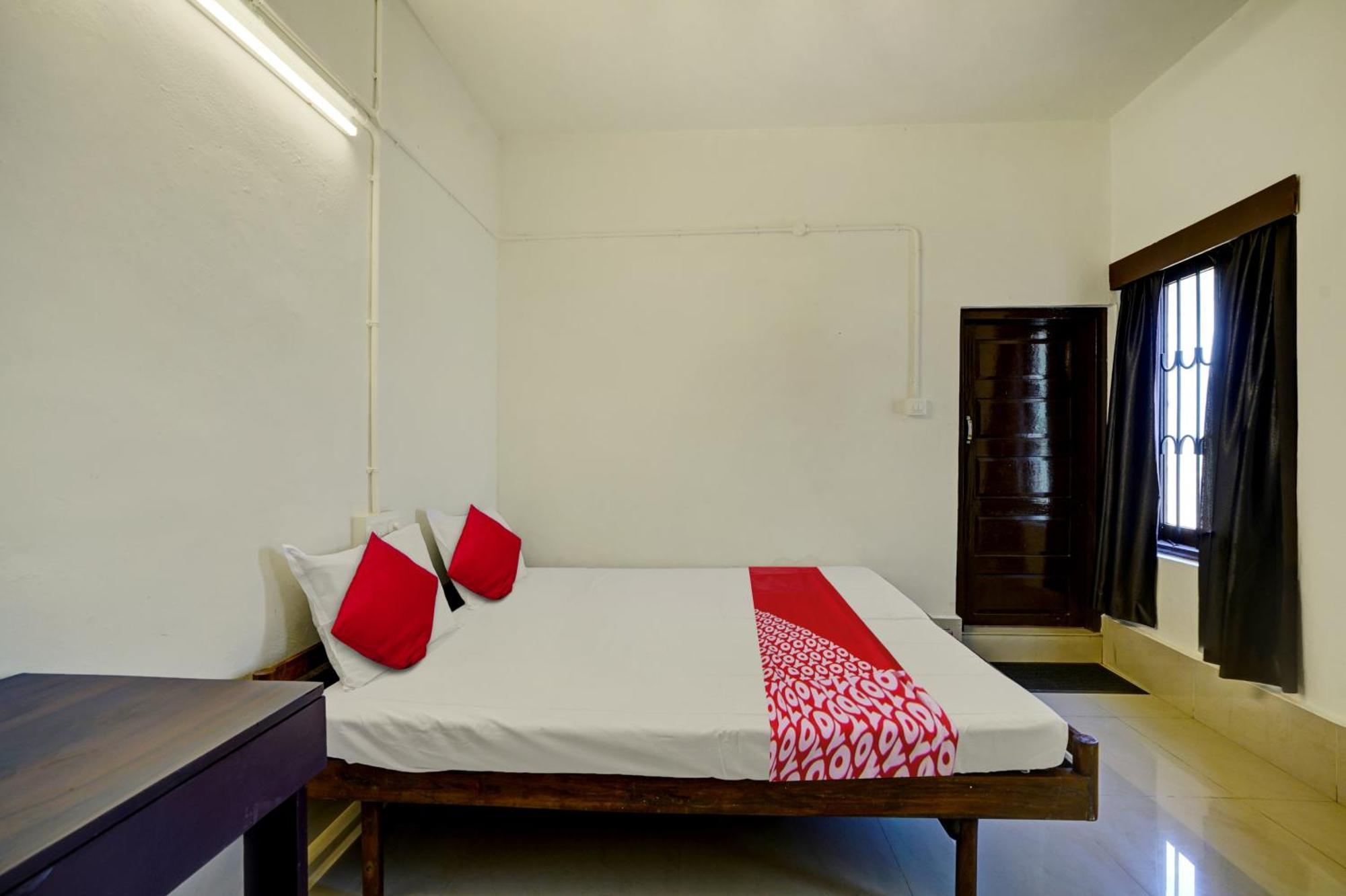 Super Hotel O Ceasar Palace Annex Thodupuzha Eksteriør billede