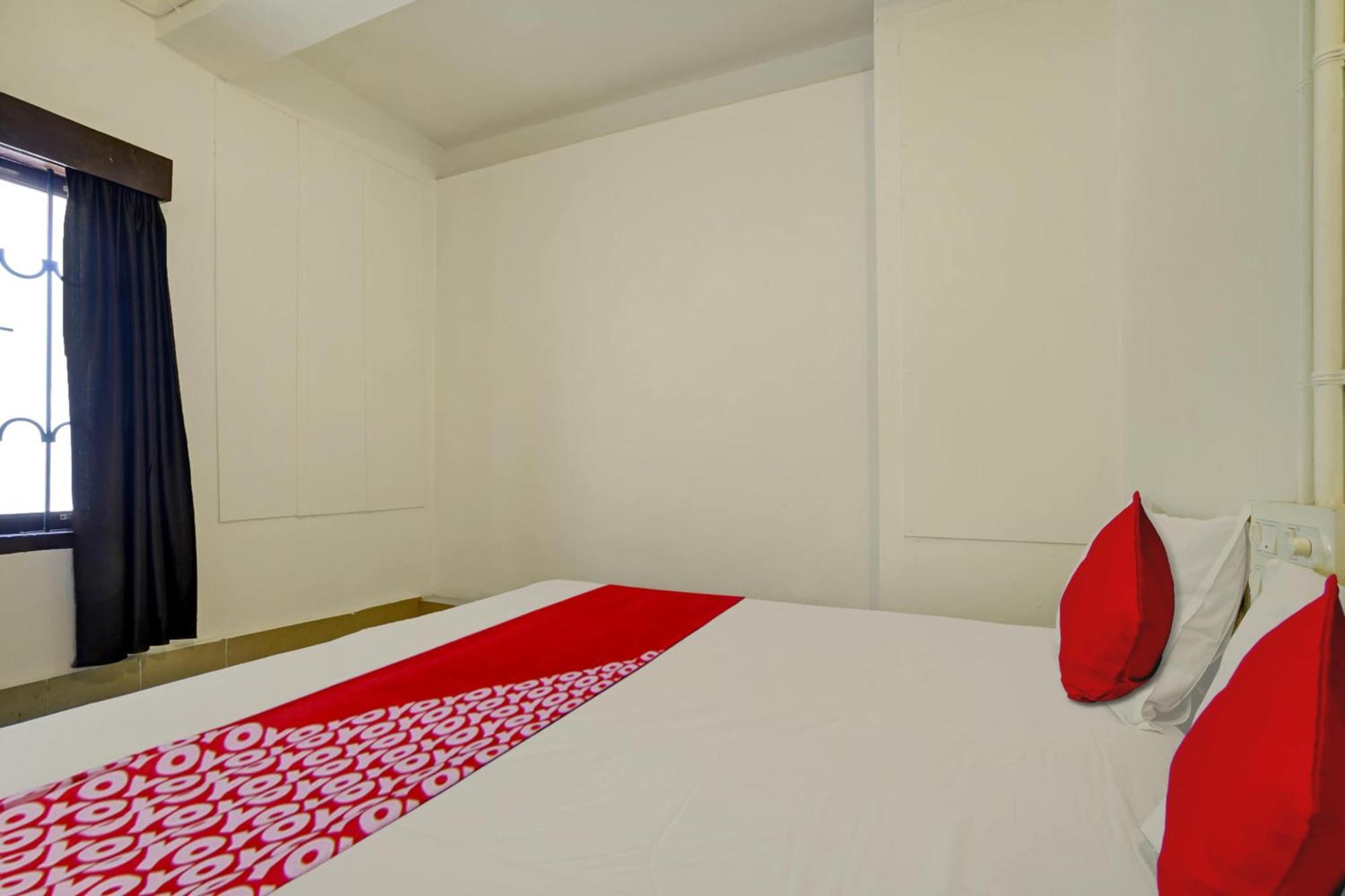 Super Hotel O Ceasar Palace Annex Thodupuzha Eksteriør billede