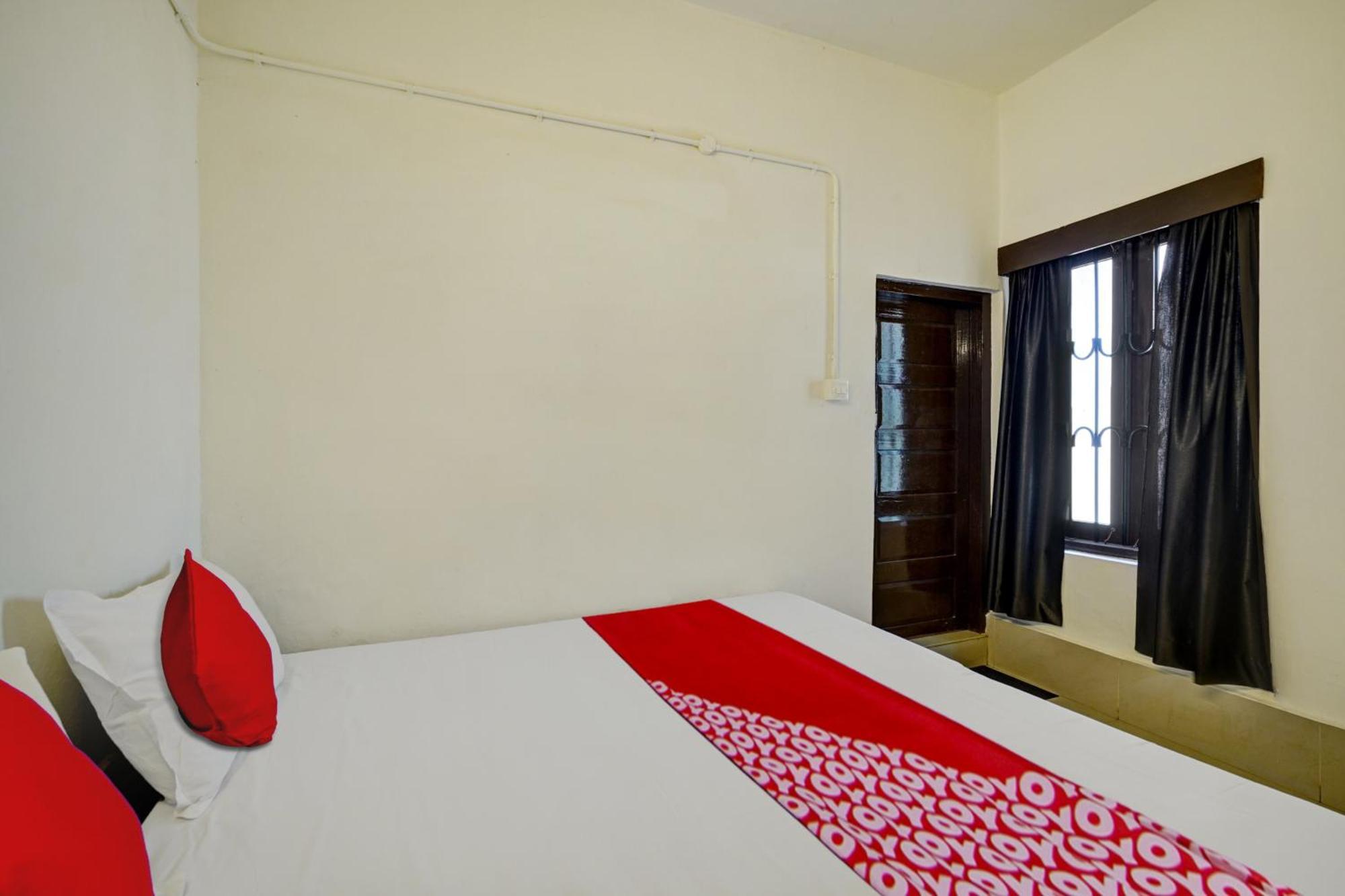 Super Hotel O Ceasar Palace Annex Thodupuzha Eksteriør billede