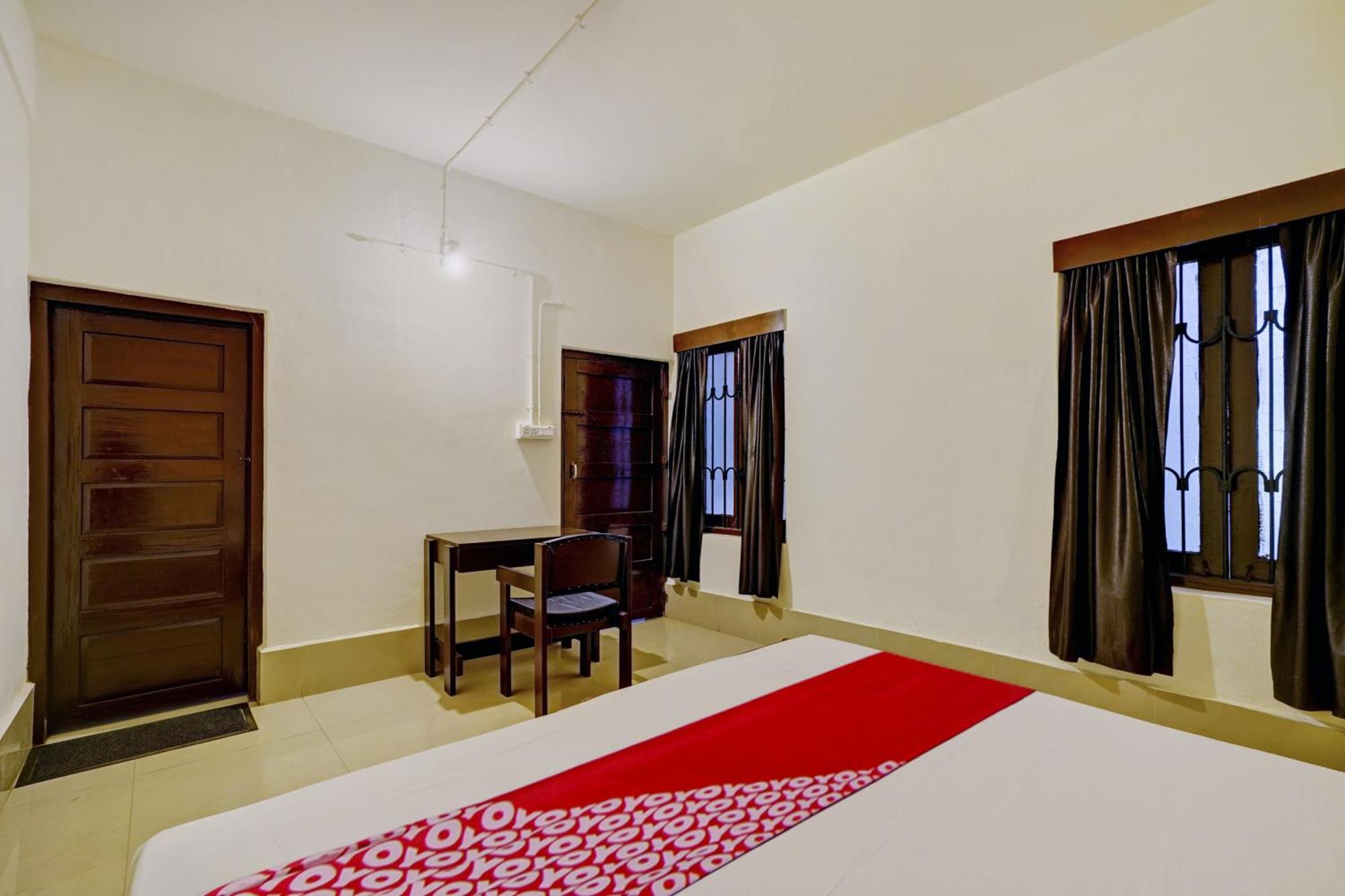 Super Hotel O Ceasar Palace Annex Thodupuzha Eksteriør billede