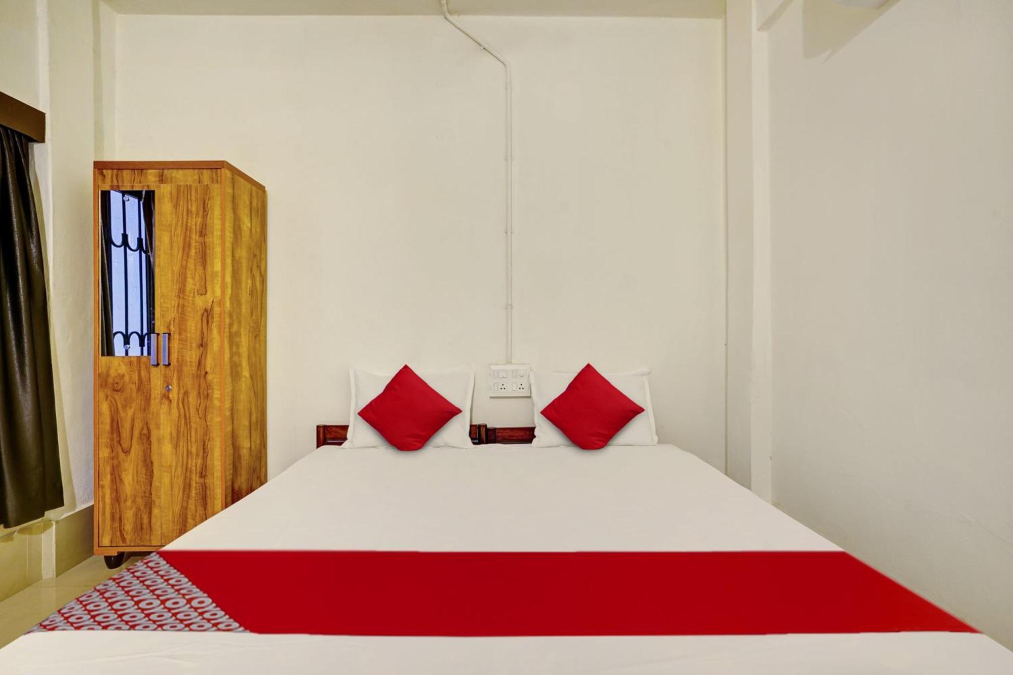 Super Hotel O Ceasar Palace Annex Thodupuzha Eksteriør billede